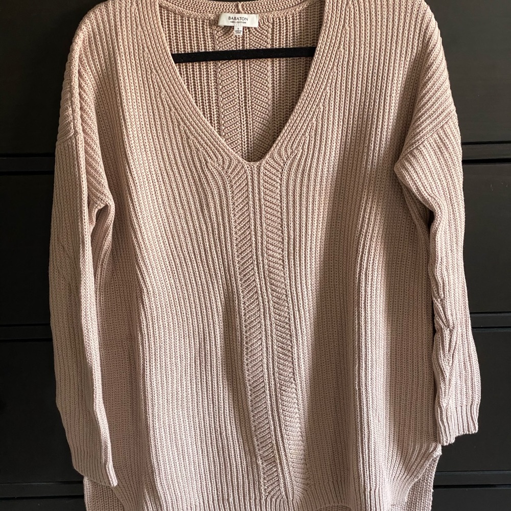 *SOLD* Aritzia knit sweater